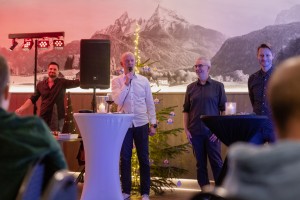 2025-40Jahre-KUSG-Weihnachtsfeier_WEB-18