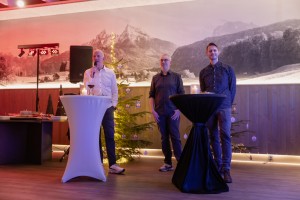 2025-40Jahre-KUSG-Weihnachtsfeier_WEB-19